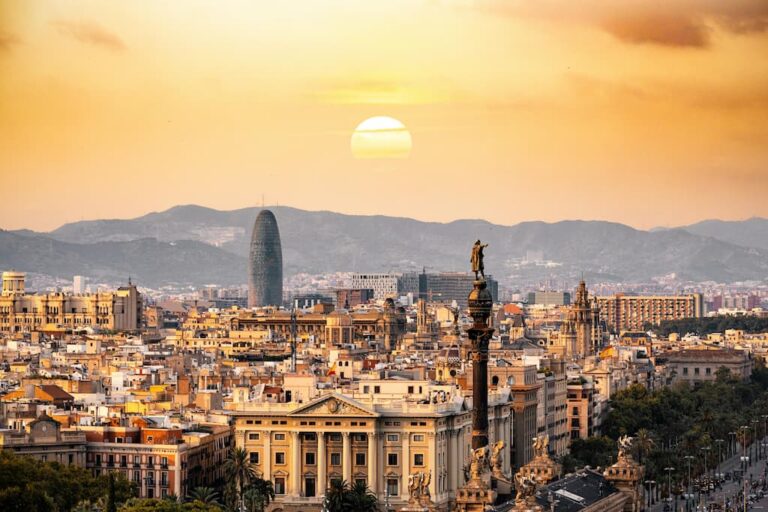 vista de barcelona para declarar y hacer el Impuesto donaciones cataluña