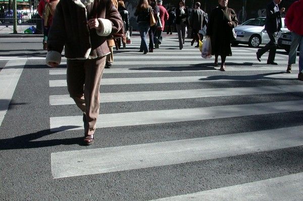 ¿Qué pasa cuando atropello a un peatón dentro o fuera de un paso de cebra?