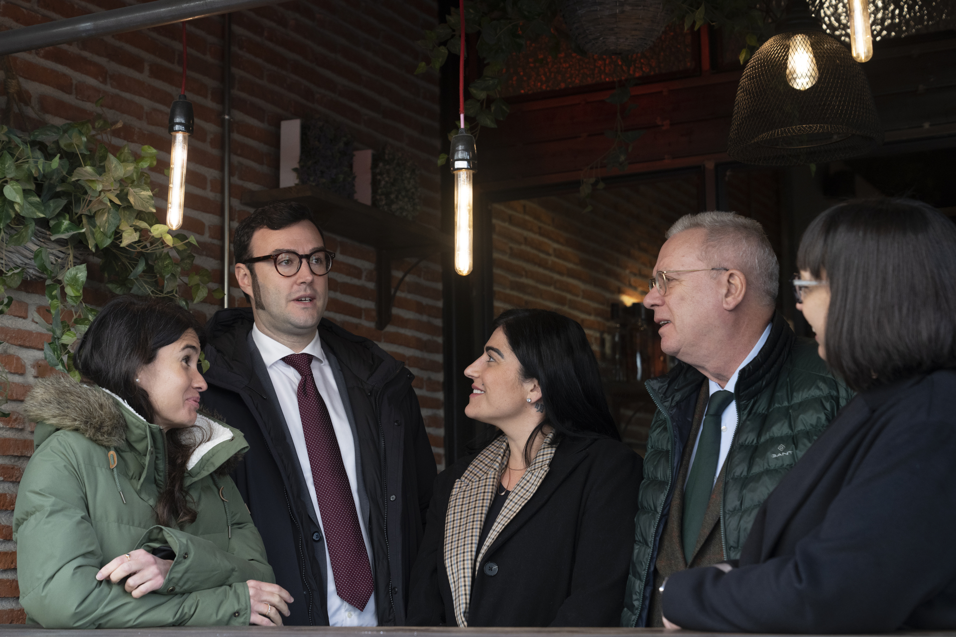 reunión de garón abogados para contar opiniones de clientes satisfechos